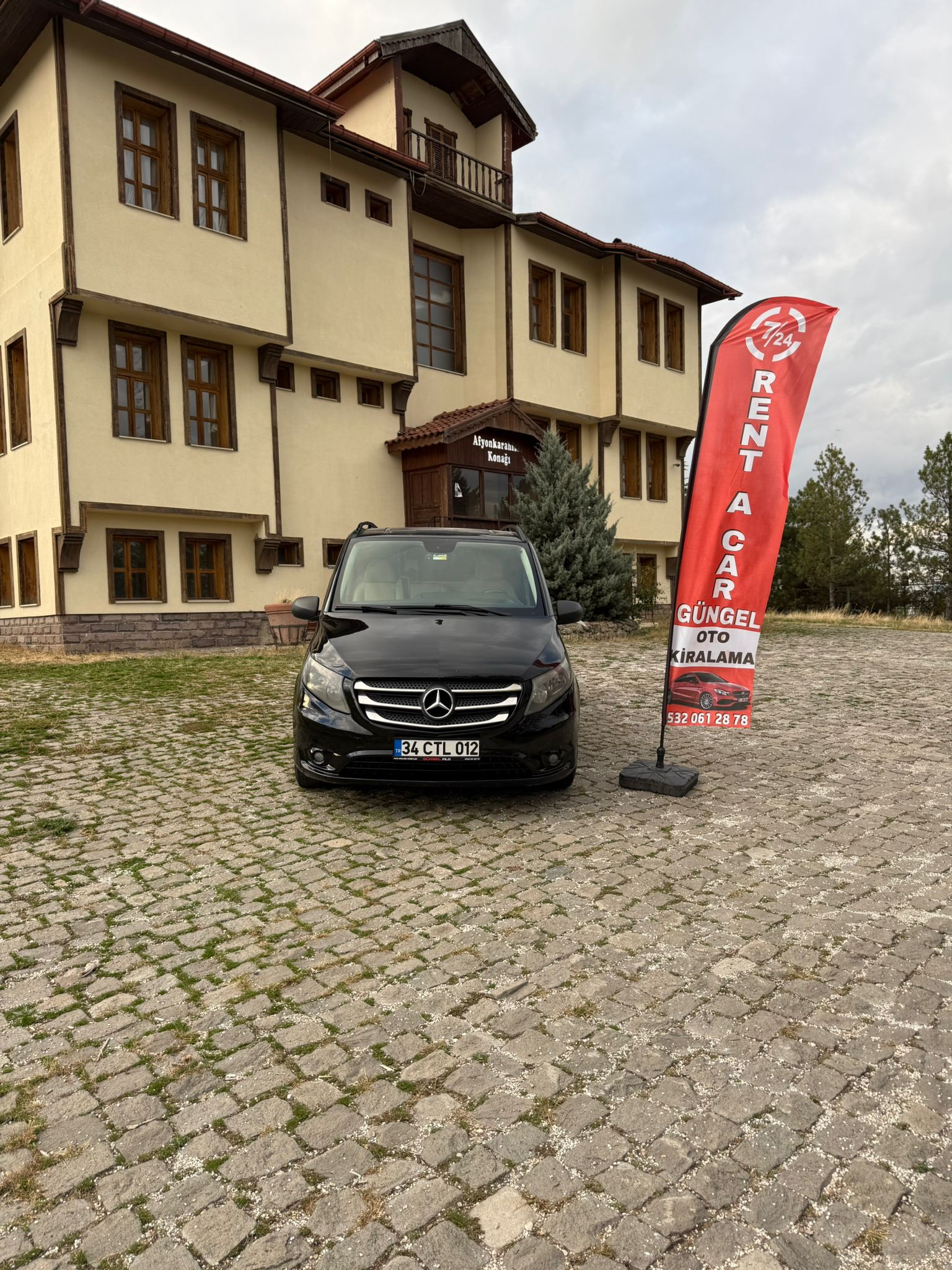 Mercedes Vito 1
